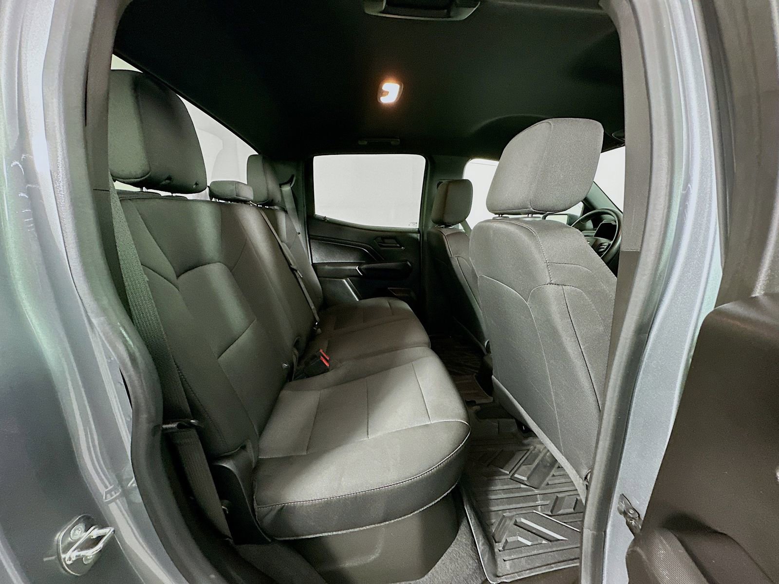 Used 2023 Chevrolet Colorado W/T image 26