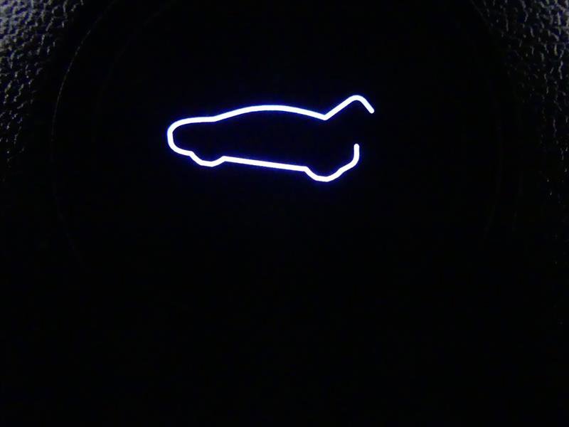 Used 2021 Tesla Model Y Long Range image 27