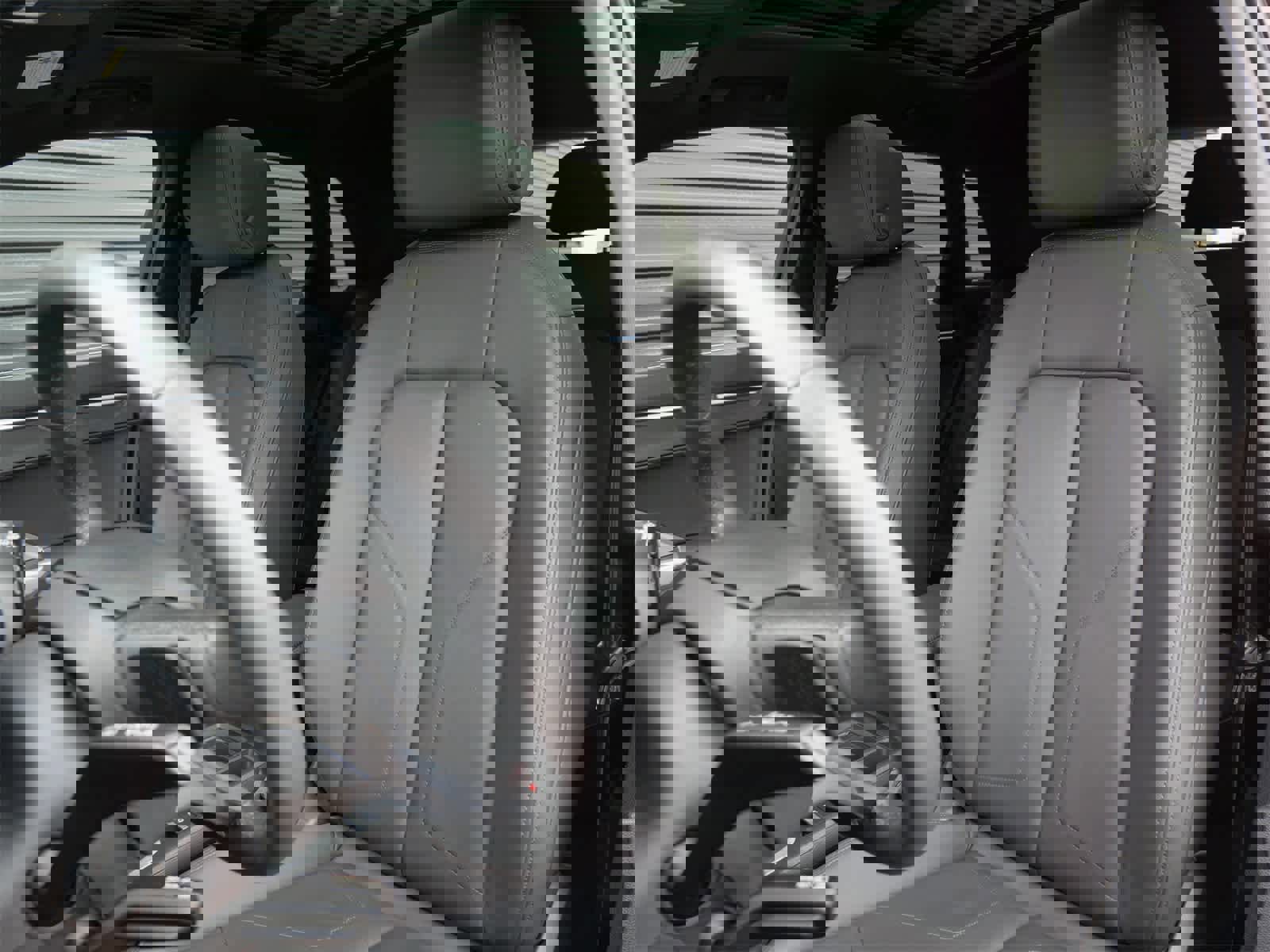 Used 2023 Audi Q3 2.0T Premium Plus w/ Premium Plus Package image 5