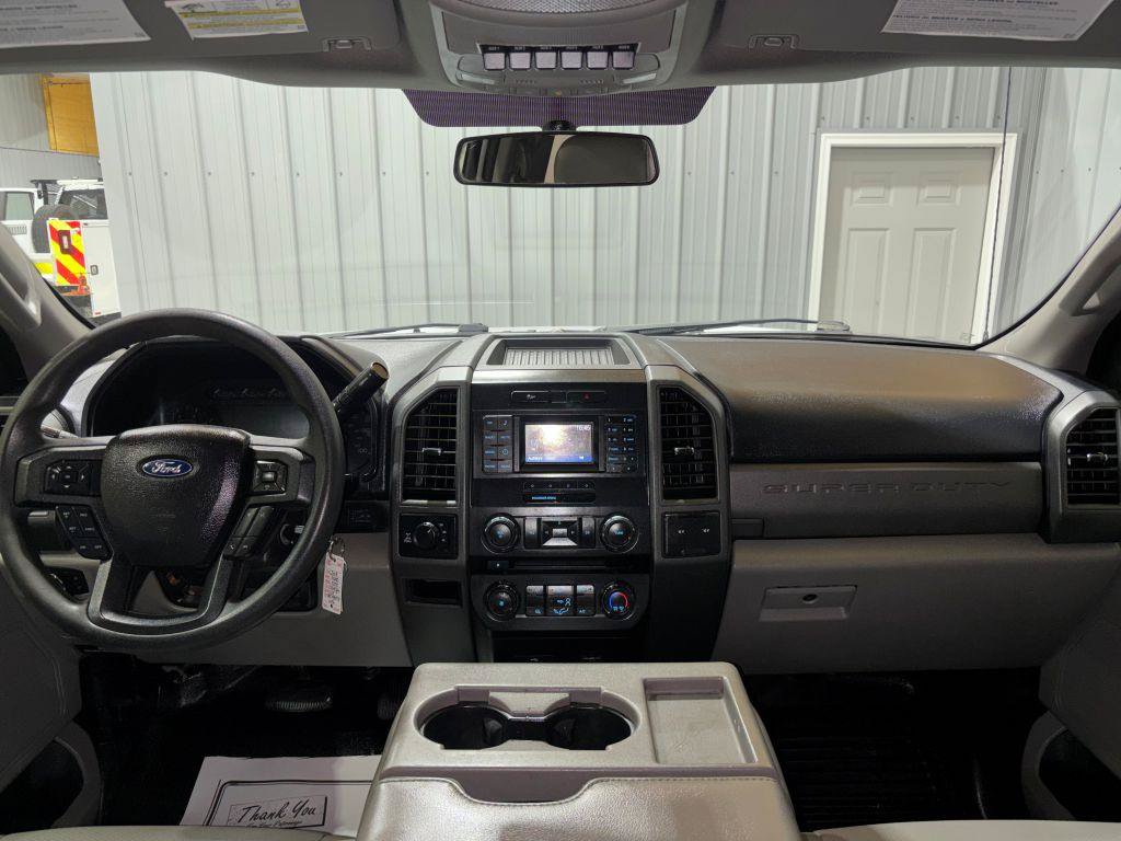 Used 2018 Ford F250 XL w/ Power Equipment Group AWD/4WD image 17