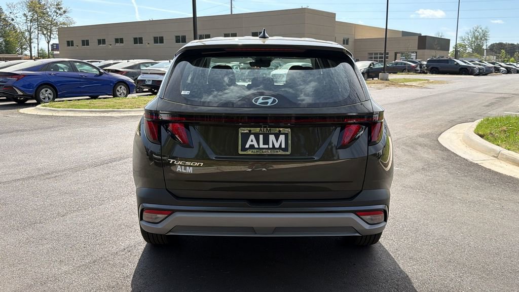 New 2026 Hyundai Tucson SE image 6