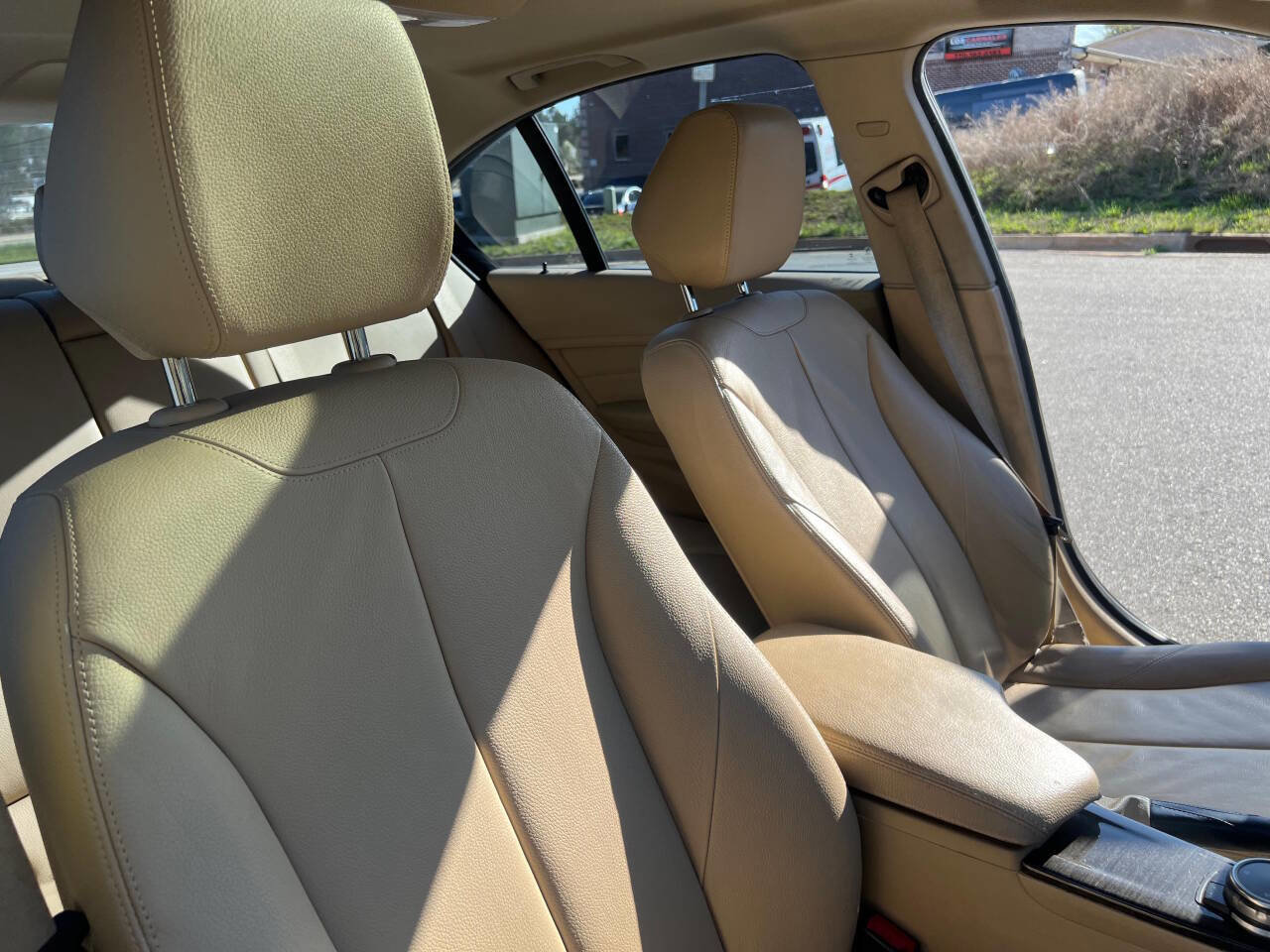 Used 2015 BMW 328d Sedan image 15