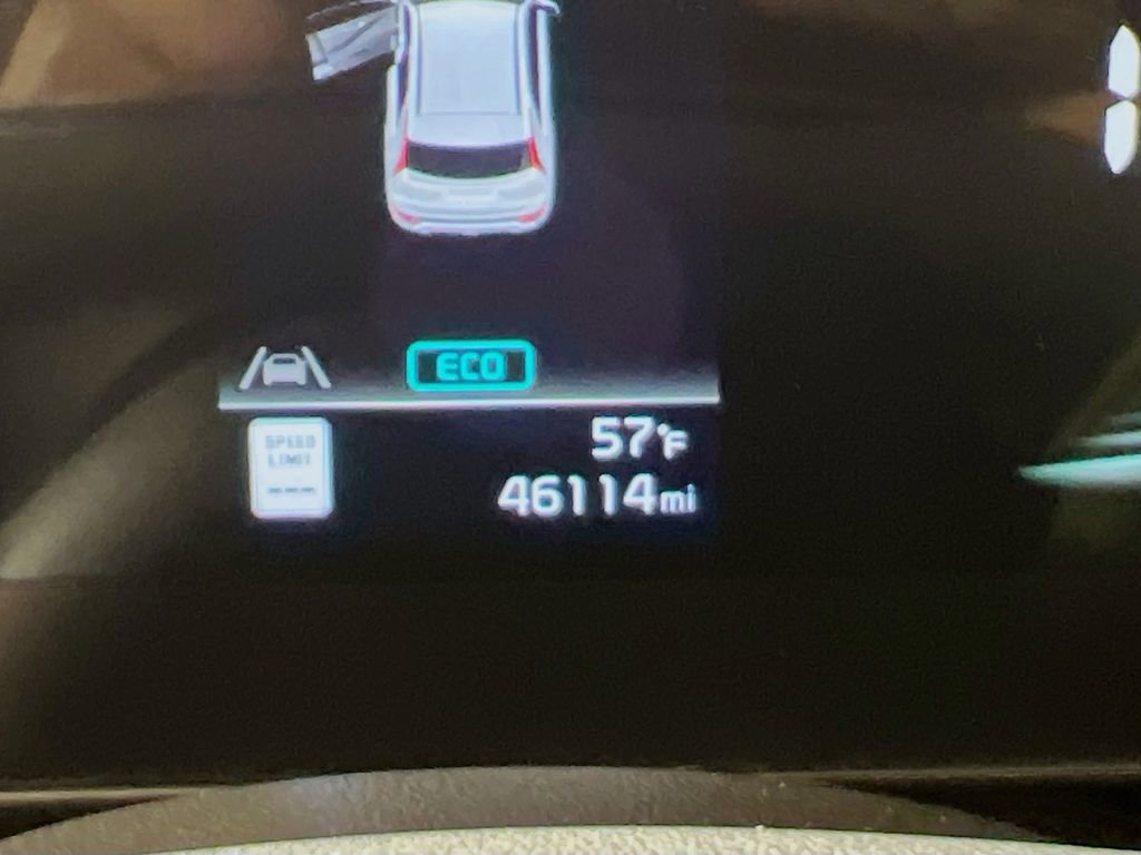 Used 2024 Kia Niro EX Touring FWD image 11