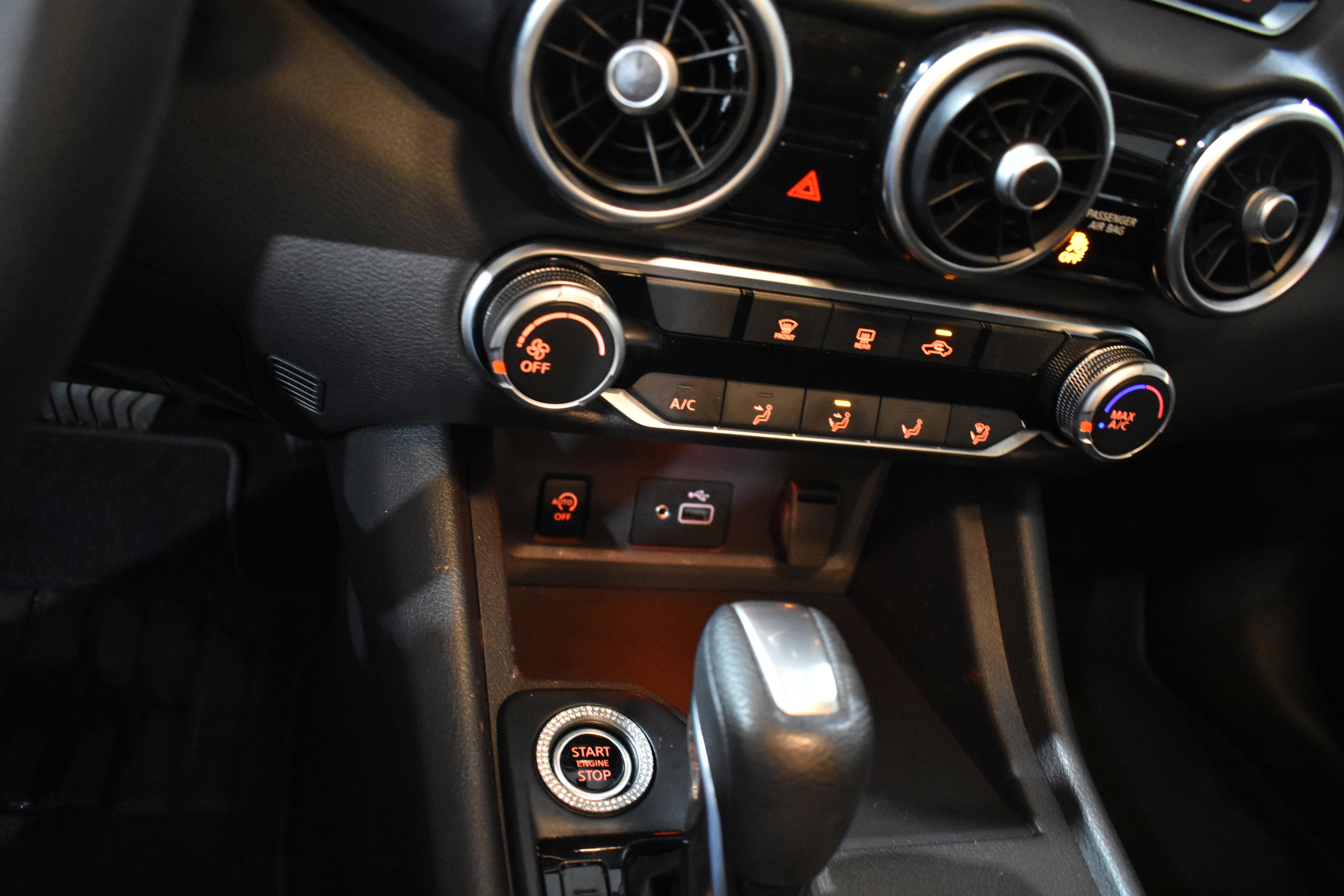 Used 2024 Nissan Sentra S image 23