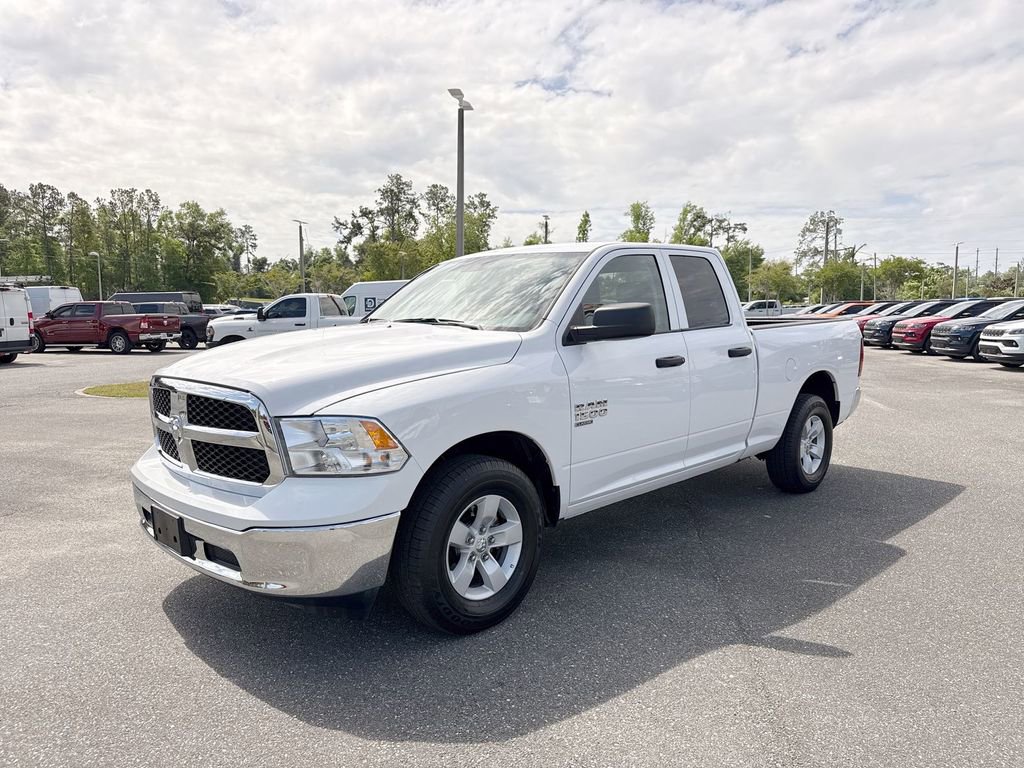 Used 2024 RAM 1500 Classic SLT AWD/4WD image 7