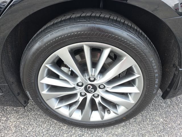 Used 2024 INFINITI Q50 Luxe w/ Cargo Package image 7