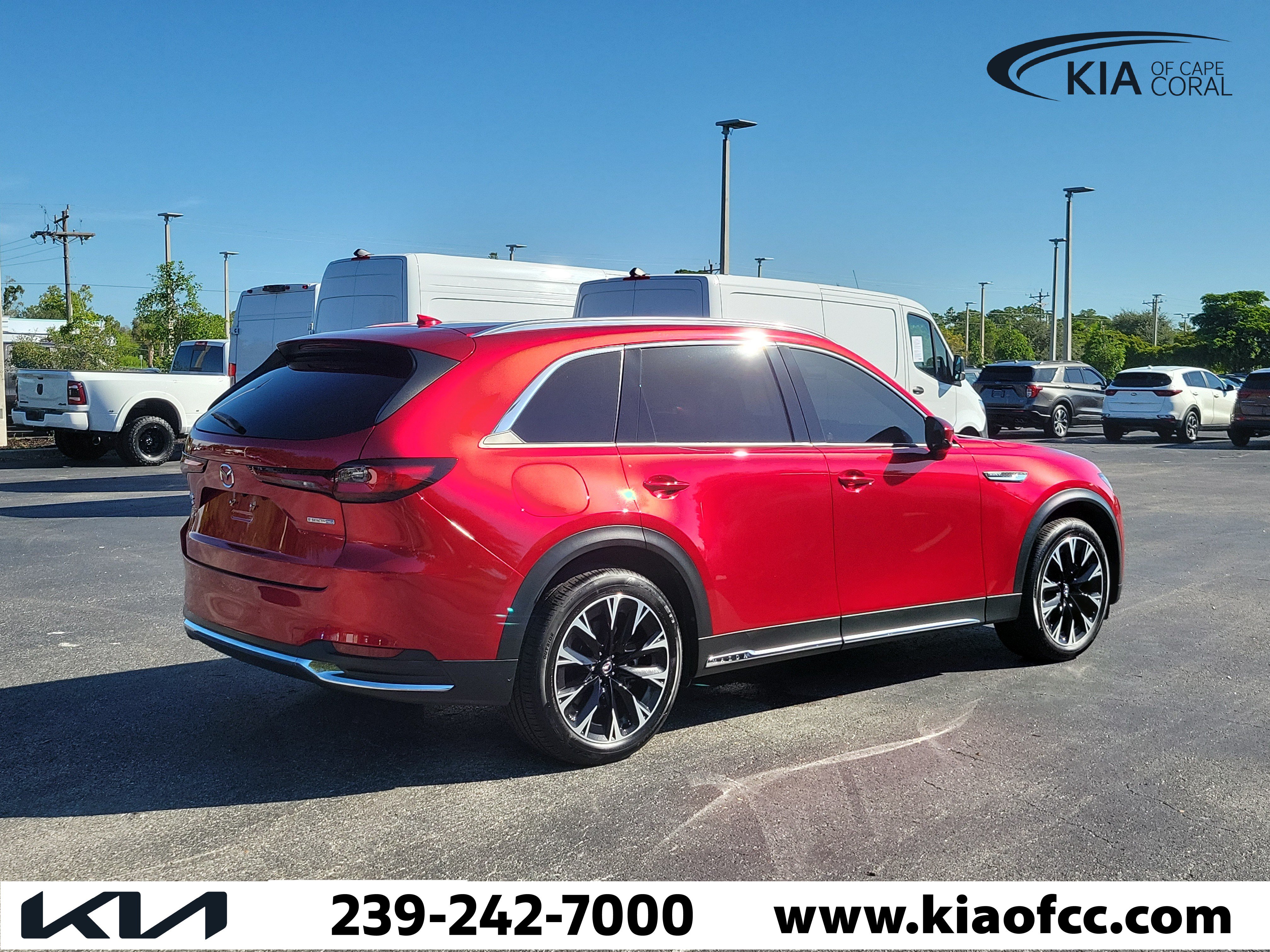 Used 2024 MAZDA CX-90 Plug-In Hybrid w/ Premium Plus AWD/4WD image 6