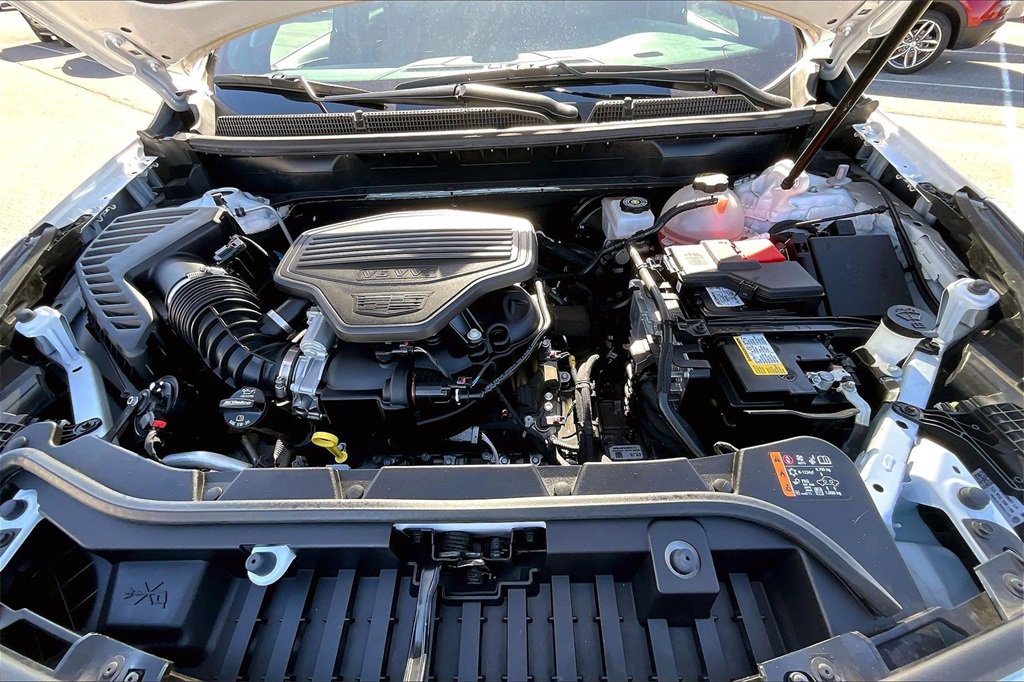 Certified 2025 Cadillac XT5 Premium Luxury image 9