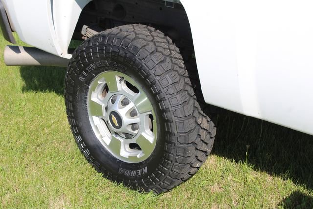 Used 2013 Chevrolet Silverado 2500 LT image 16