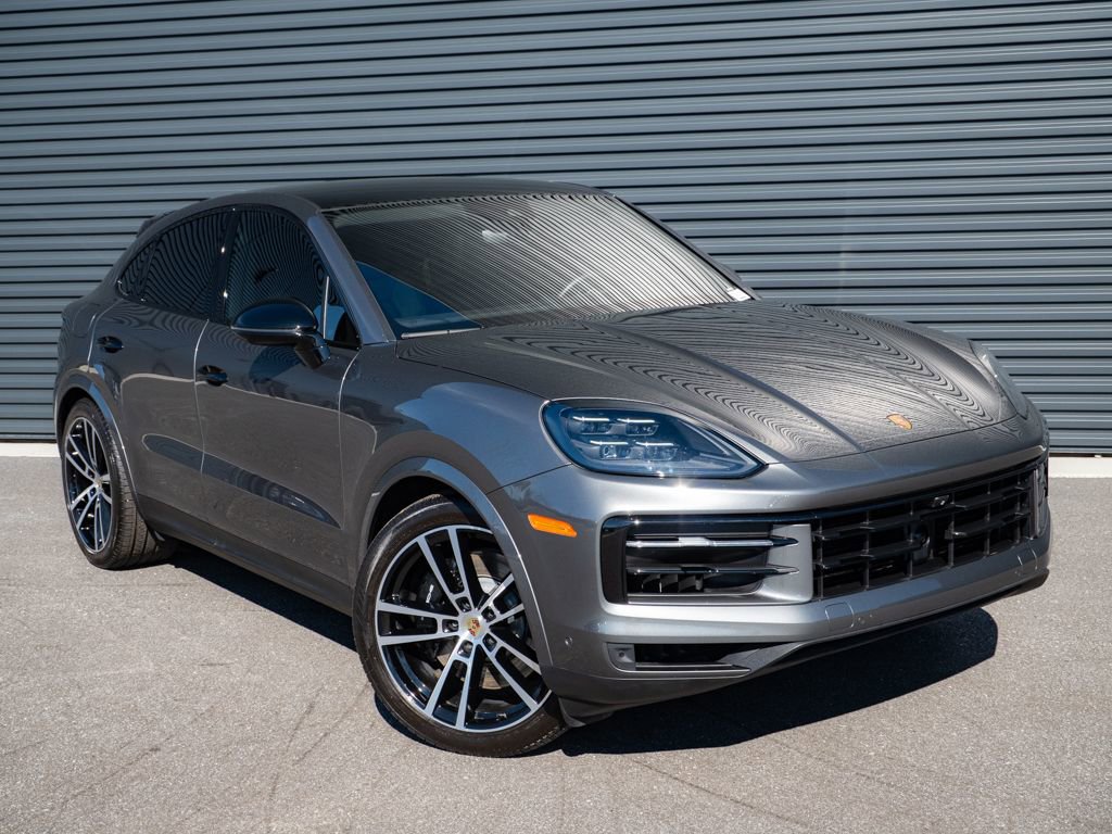 Used 2024 Porsche Cayenne S image 28