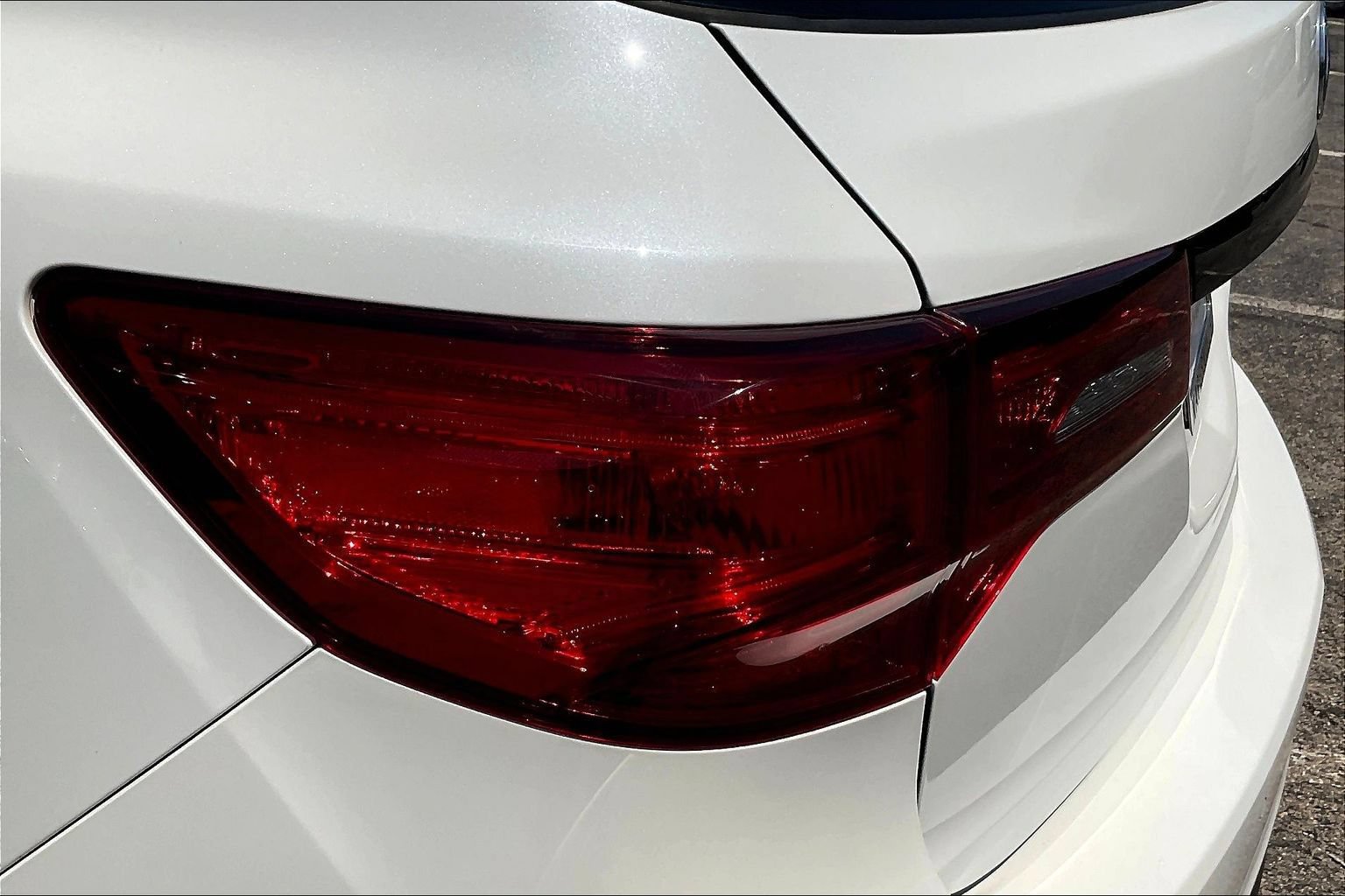 Used 2019 Acura MDX w/ Tech & Entertainment Pkg AWD/4WD image 22