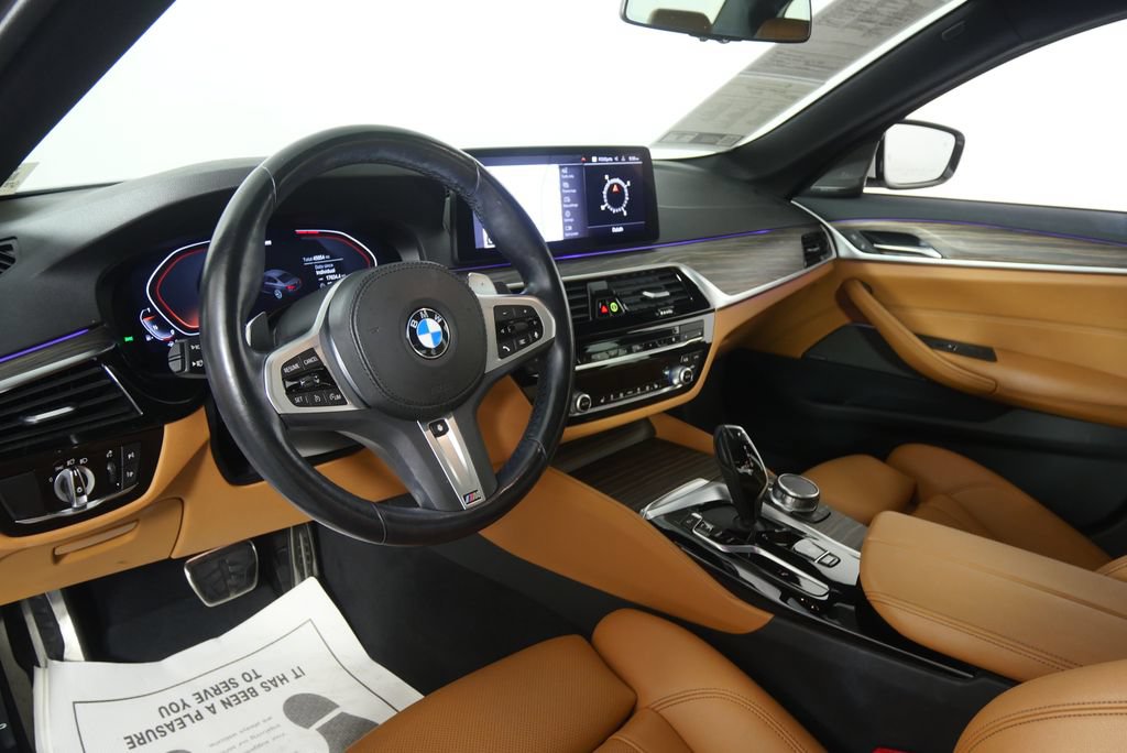 Used 2023 BMW 530i w/ M Sport Package RWD image 12