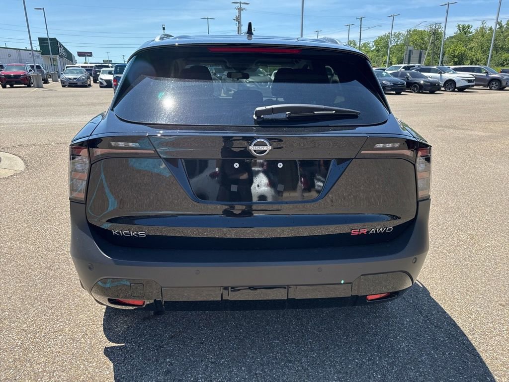 New 2026 Nissan Kicks SR w/ SR Premium Package AWD/4WD image 6