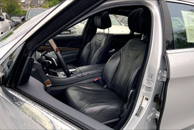 Used 2016 Mercedes-Benz S 550 4MATIC Sedan image 6