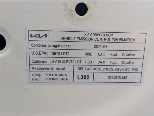 Used 2023 Kia Telluride EX w/ EX Captain's Chair Package image 25