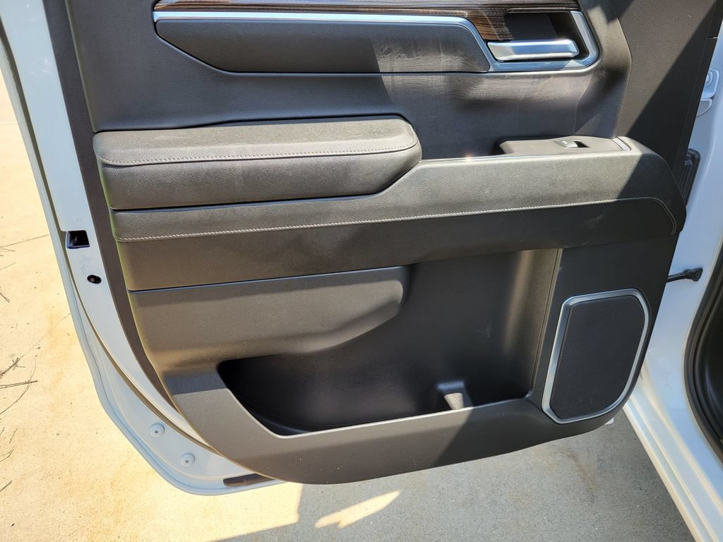 Used 2023 Chevrolet Silverado 1500 RST w/ Protection Package AWD/4WD image 44