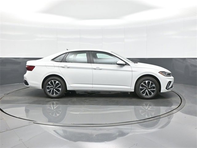 New 2026 Volkswagen Jetta S image 8