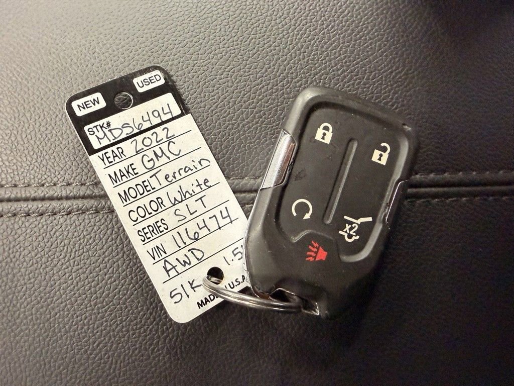 Used 2022 GMC Terrain SLT w/ Infotainment Package II AWD/4WD image 45