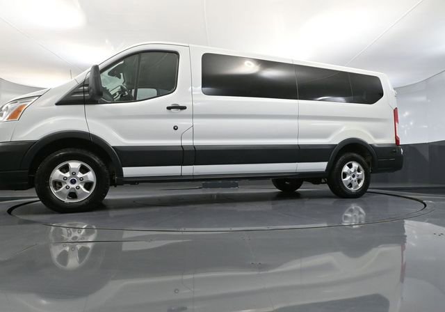 Used 2018 Ford Transit 350 XLT image 48