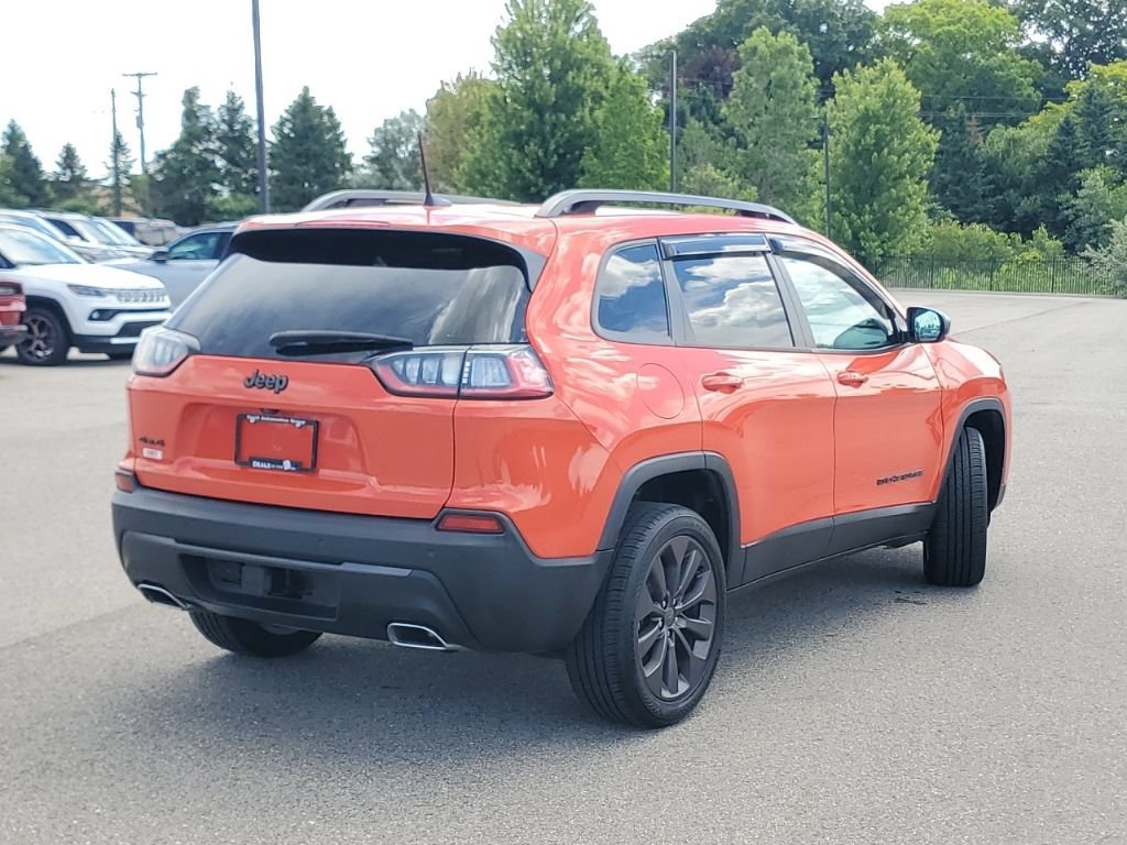 Used 2021 Jeep Cherokee Latitude Lux 80th Anniv w/ Quick Order Package 26U 80TH AWD/4WD image 2