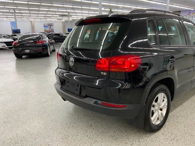 Used 2016 Volkswagen Tiguan S FWD image 39