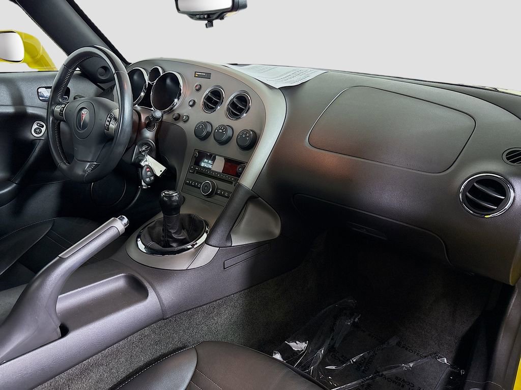 Used 2007 Pontiac Solstice GXP w/ Premium Package image 26