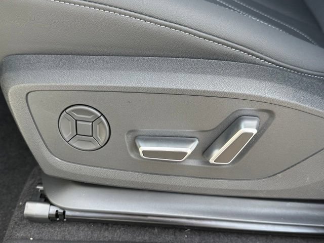 New 2026 Audi Q3 quattro 2.0T AWD/4WD image 24