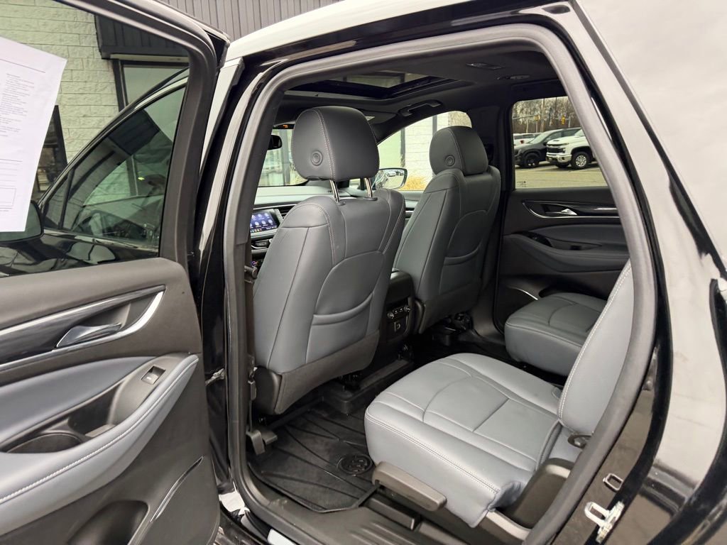 Used 2023 Buick Enclave Essence w/ Experience Buick Package image 15