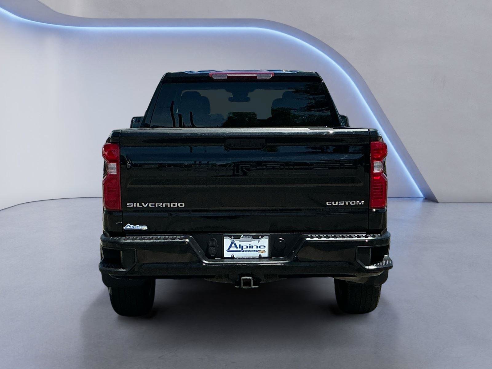 Used 2024 Chevrolet Silverado 1500 Custom AWD/4WD image 4