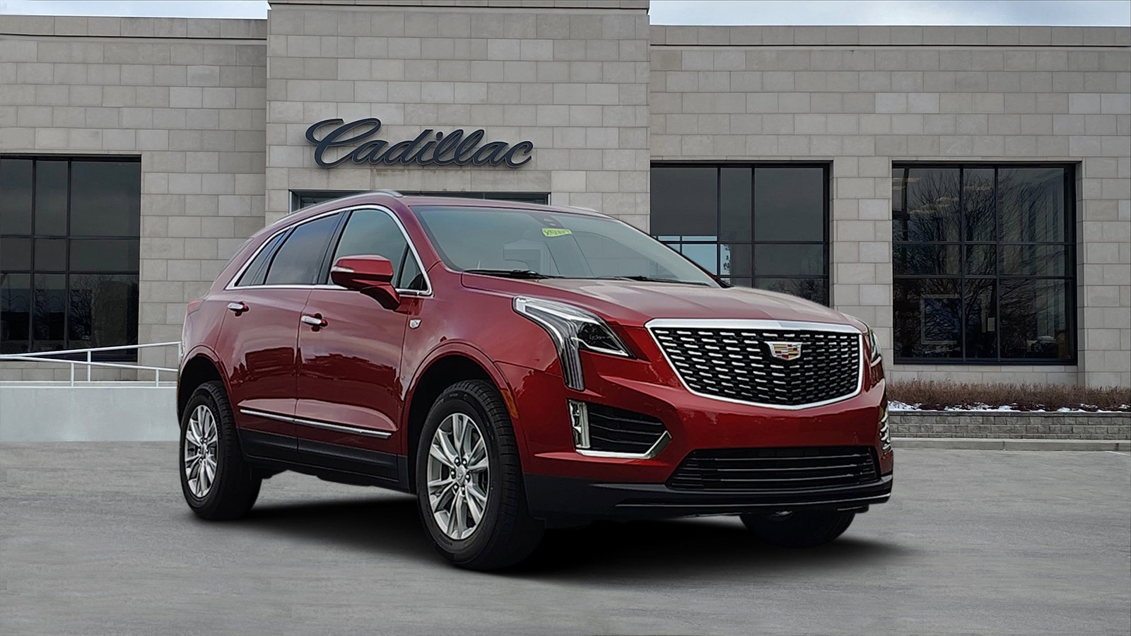 New 2025 Cadillac XT5 Luxury image 1