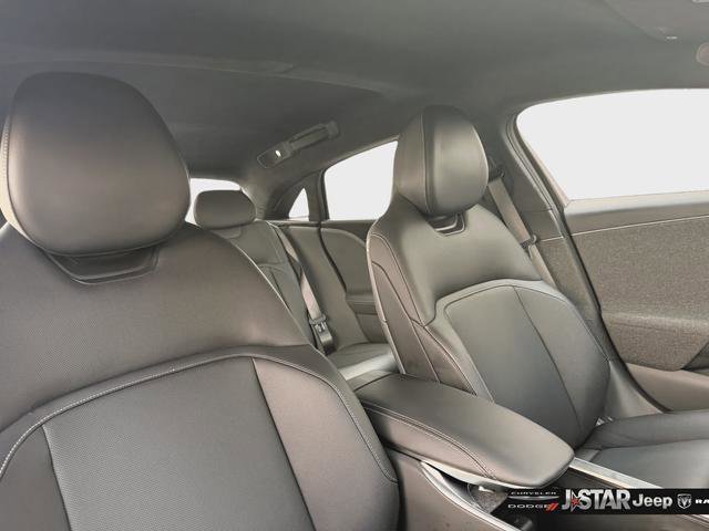 Used 2024 Lucid Air Pure image 14