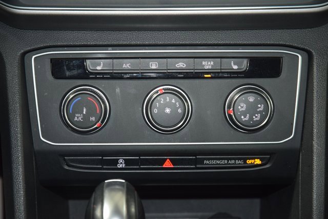 Used 2018 Volkswagen Atlas SE image 30