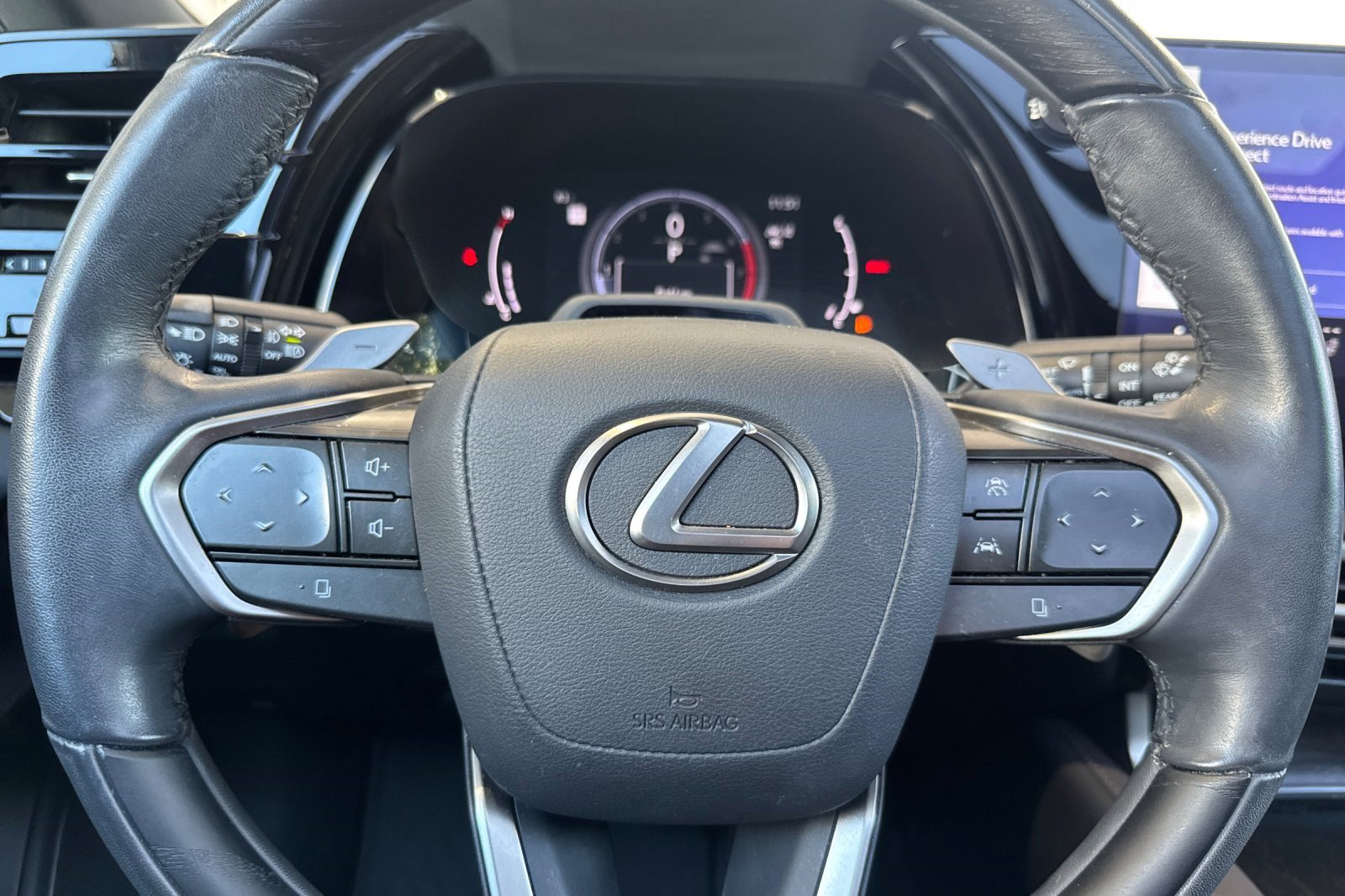 Used 2023 Lexus RX 350 FWD w/ Accessory Package image 30