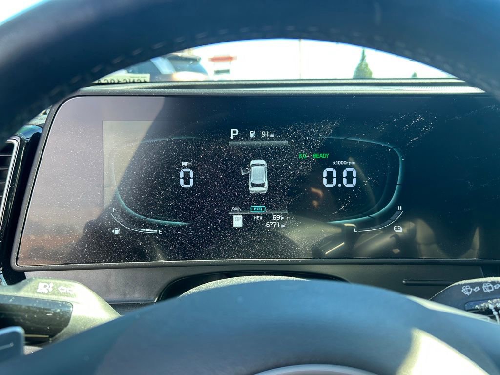 Used 2025 Kia Sportage X-Line image 15