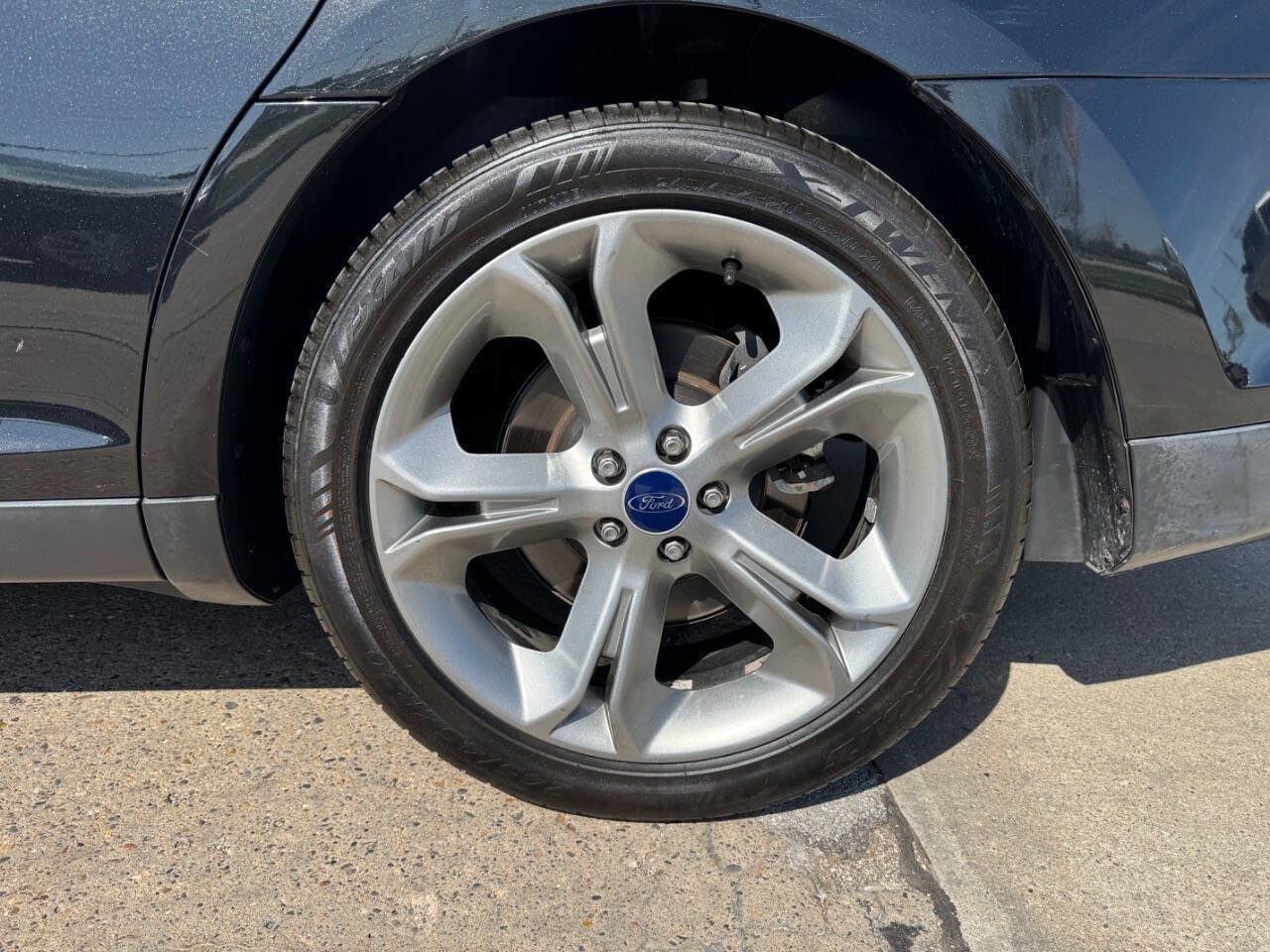Used 2011 Ford Taurus SHO w/ 402A Rapid Spec Order Code AWD/4WD image 9