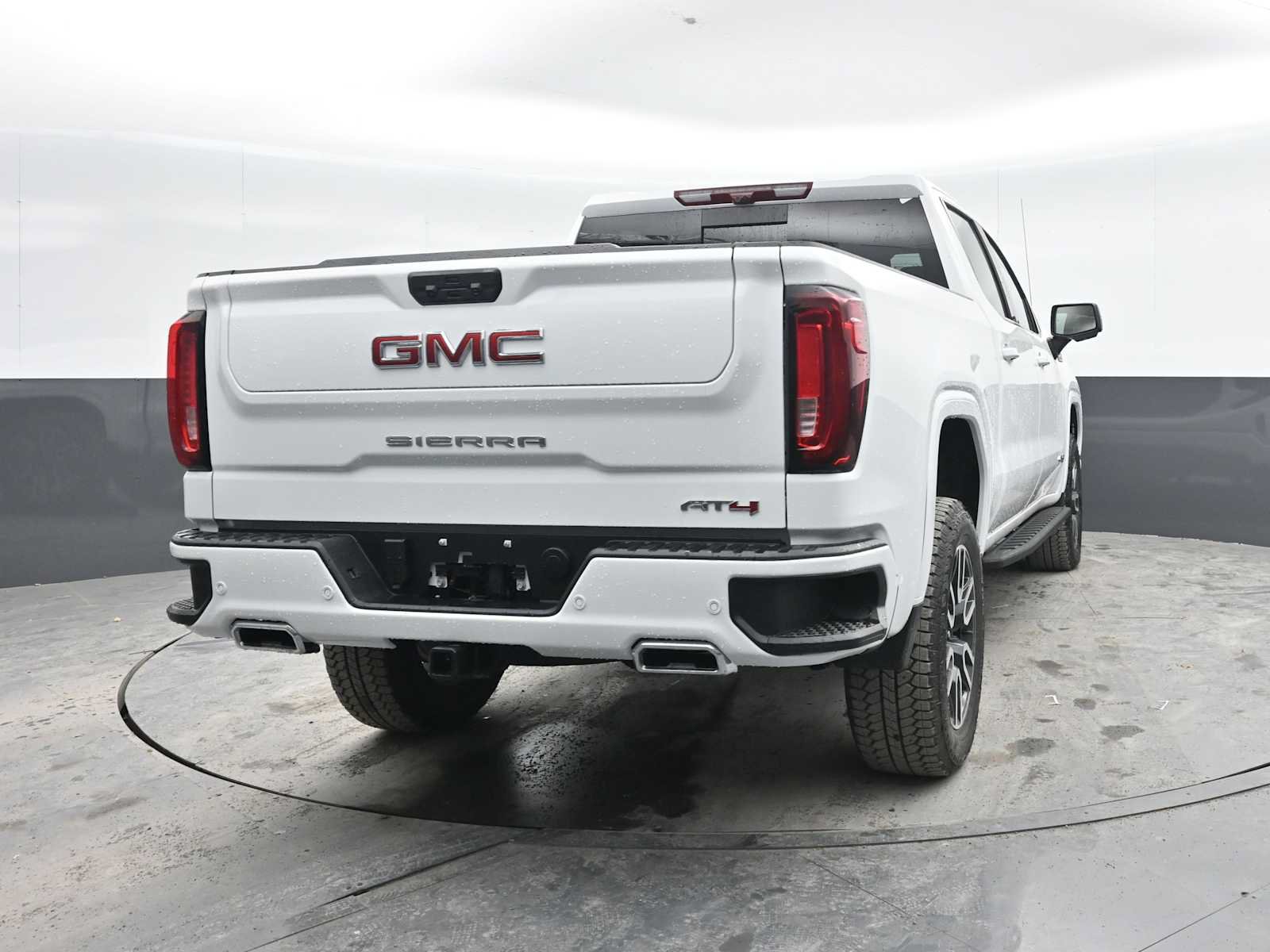 New 2026 GMC Sierra 1500 AT4 w/ AT4 Premium Package AWD/4WD image 8