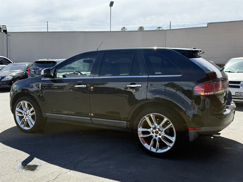 Used 2010 Lincoln MKX 2WD image 5