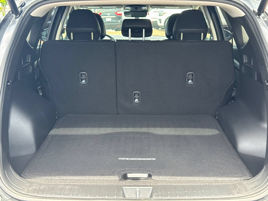 Certified 2025 Hyundai Tucson SEL AWD/4WD image 18
