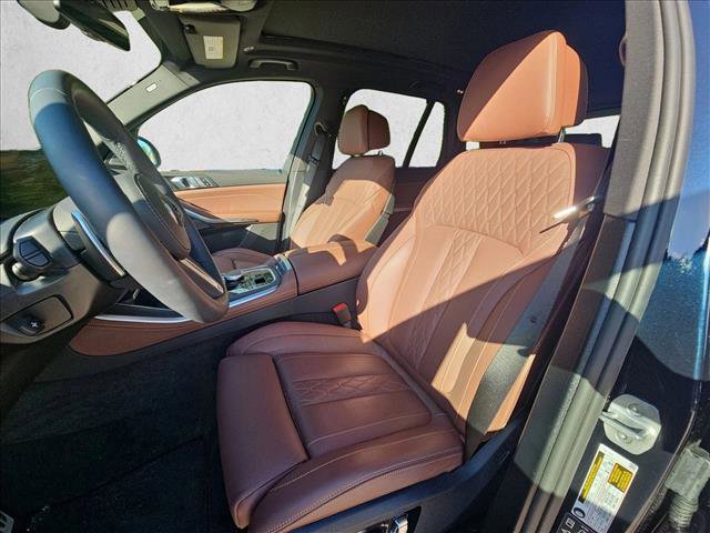 Used 2026 BMW X5 xDrive40i w/ M Sport Package image 15