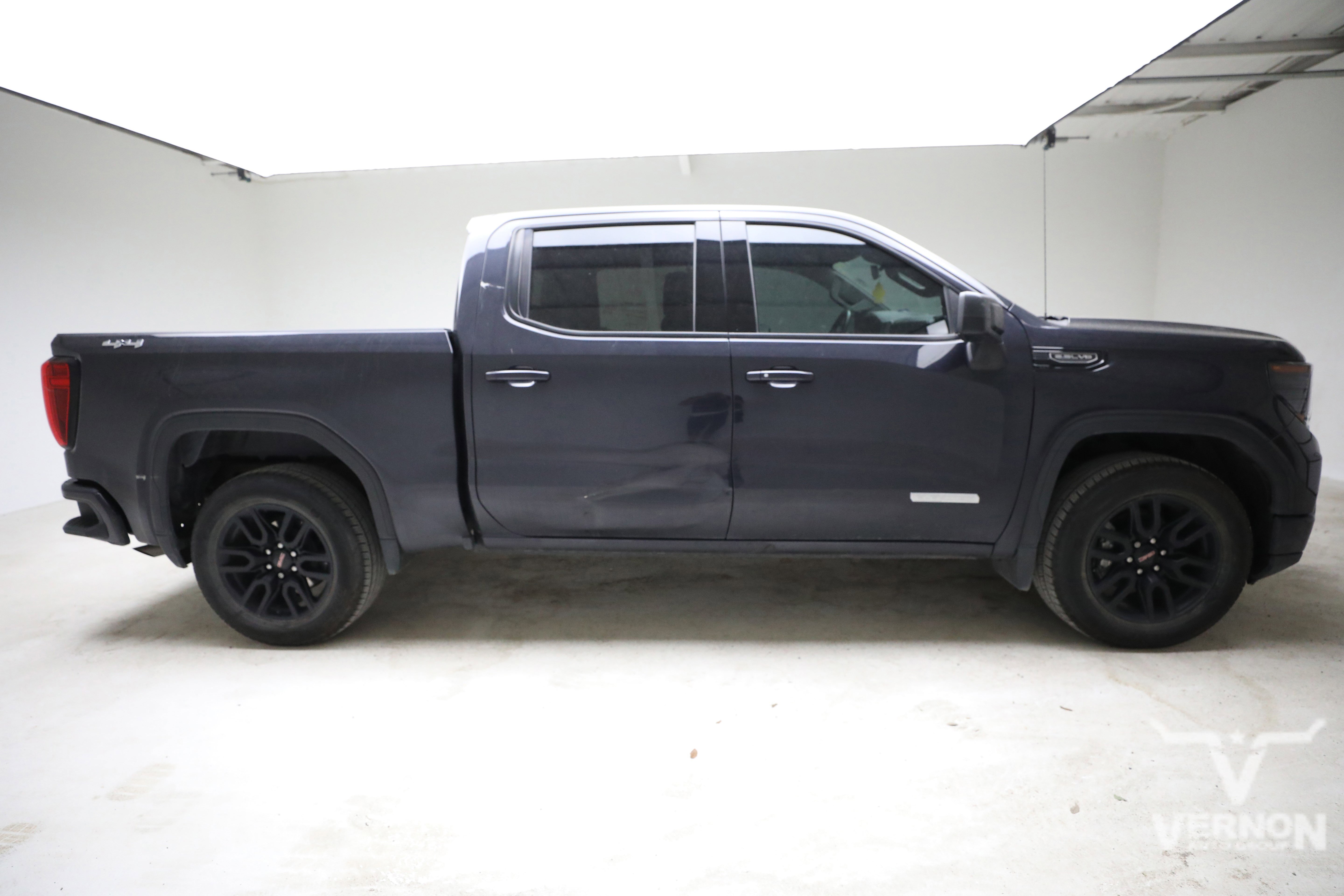 Used 2022 GMC Sierra 1500 Elevation AWD/4WD image 5