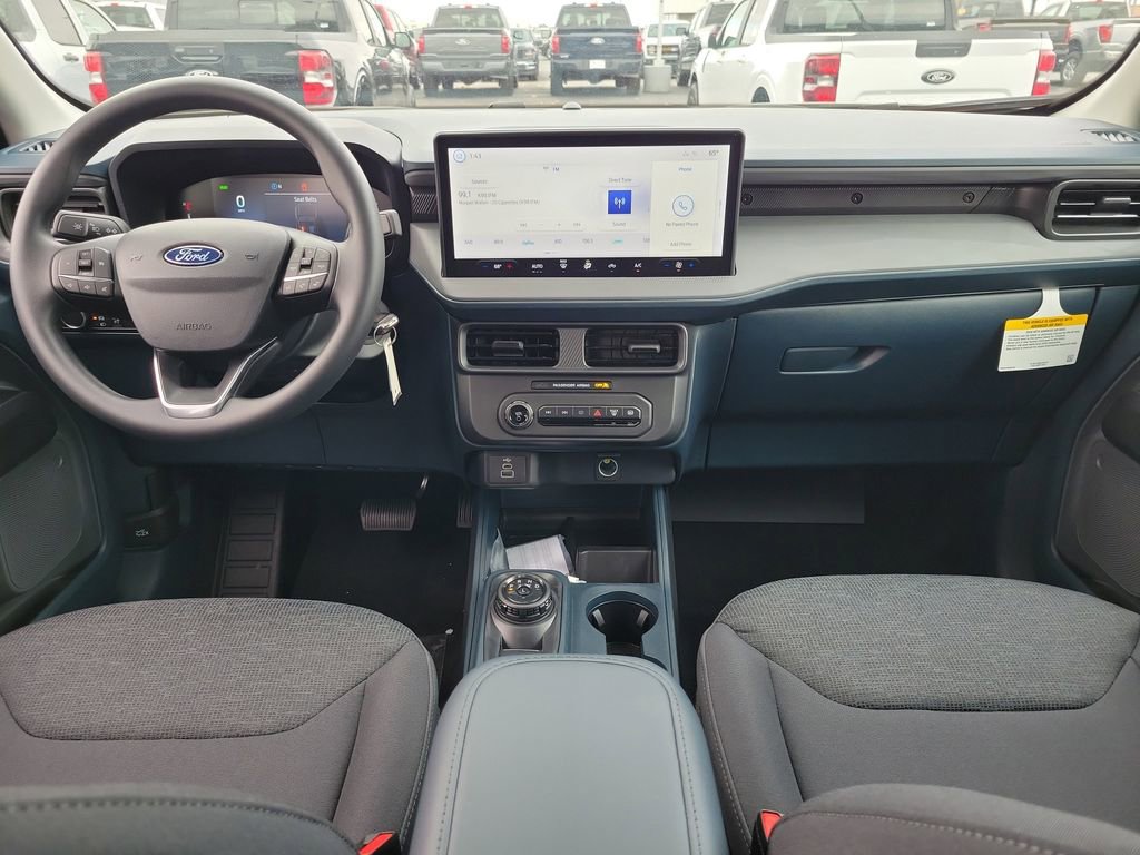 New 2025 Ford Maverick XL image 11
