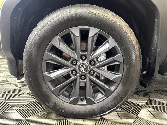 Used 2026 Toyota Land Cruiser AWD/4WD image 10