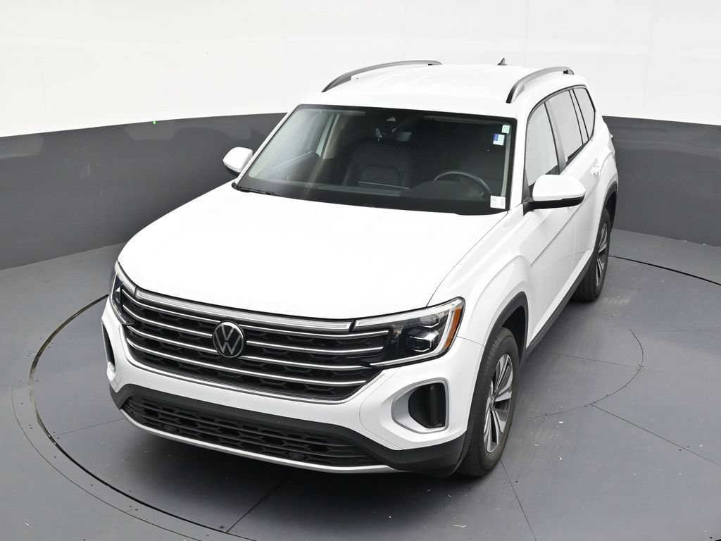 Used 2025 Volkswagen Atlas SE FWD image 19