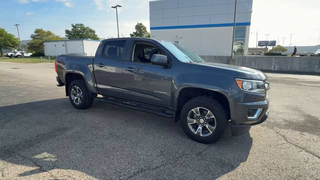 Used 2017 Chevrolet Colorado Z71 AWD/4WD image 2