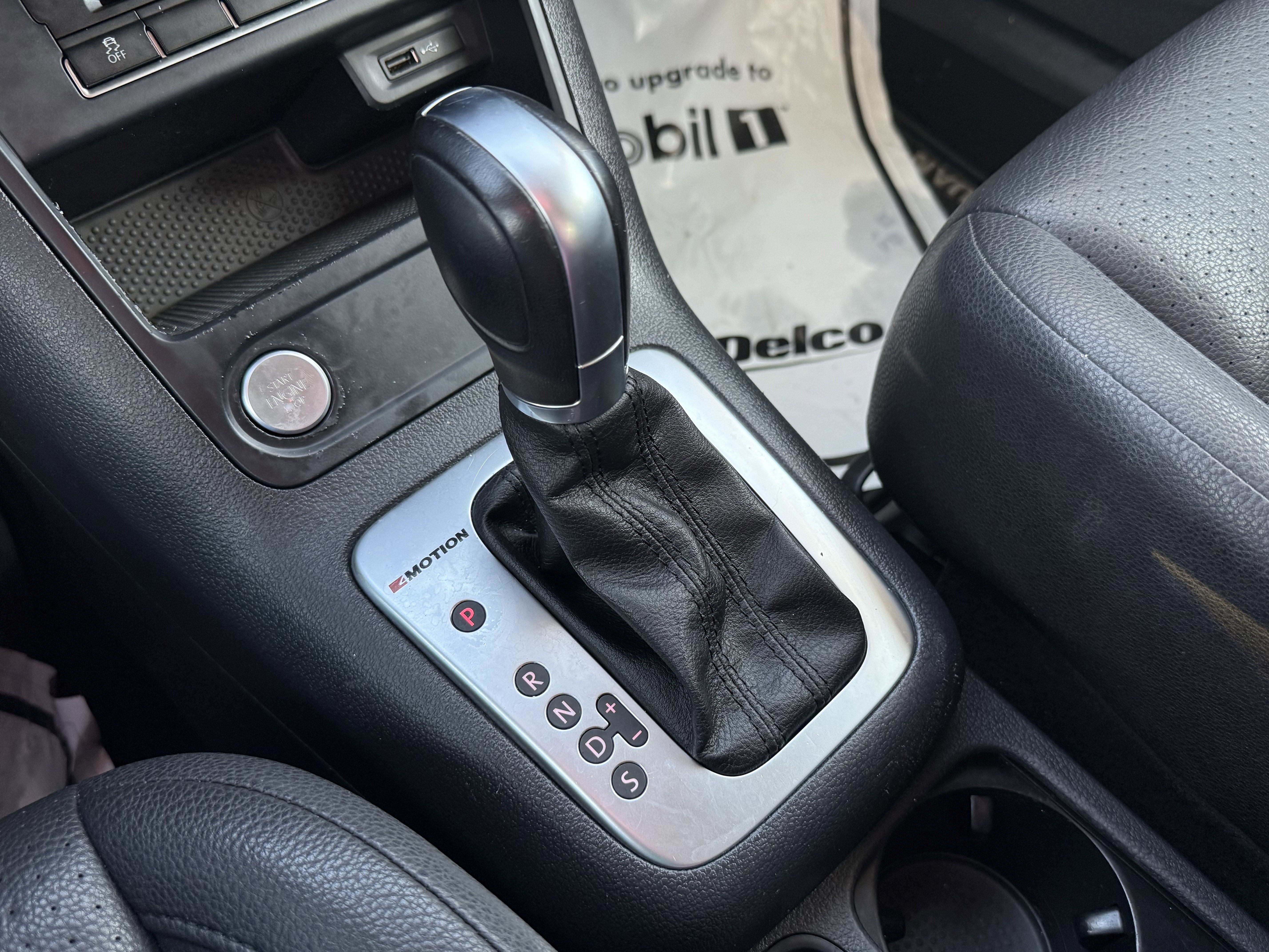 Used 2016 Volkswagen Tiguan S image 20