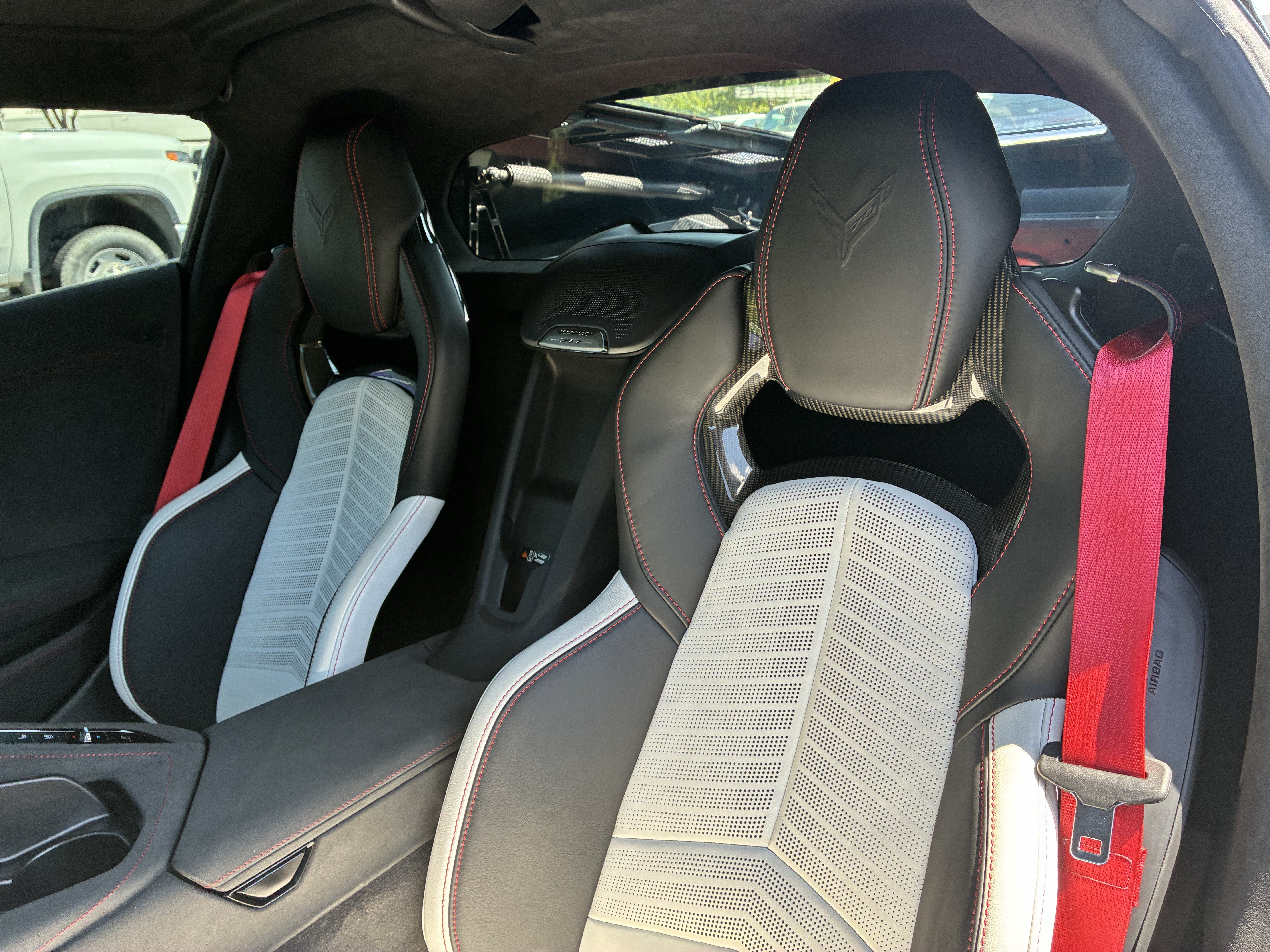 Used 2023 Chevrolet Corvette Stingray Premium Cpe w/ Z51 Performance Package RWD image 21