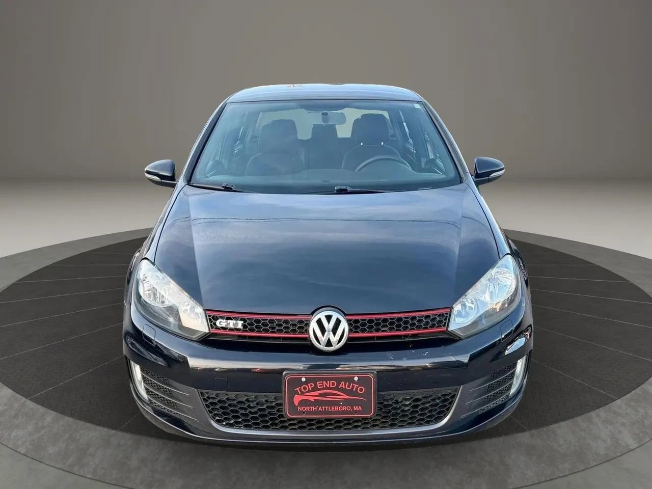 Used 2014 Volkswagen GTI Wolfsburg Edition image 2