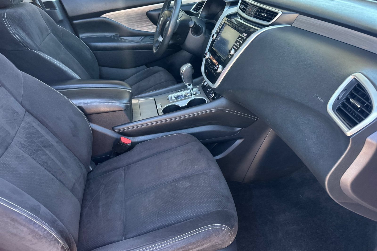 Used 2017 Nissan Murano SV AWD/4WD image 16