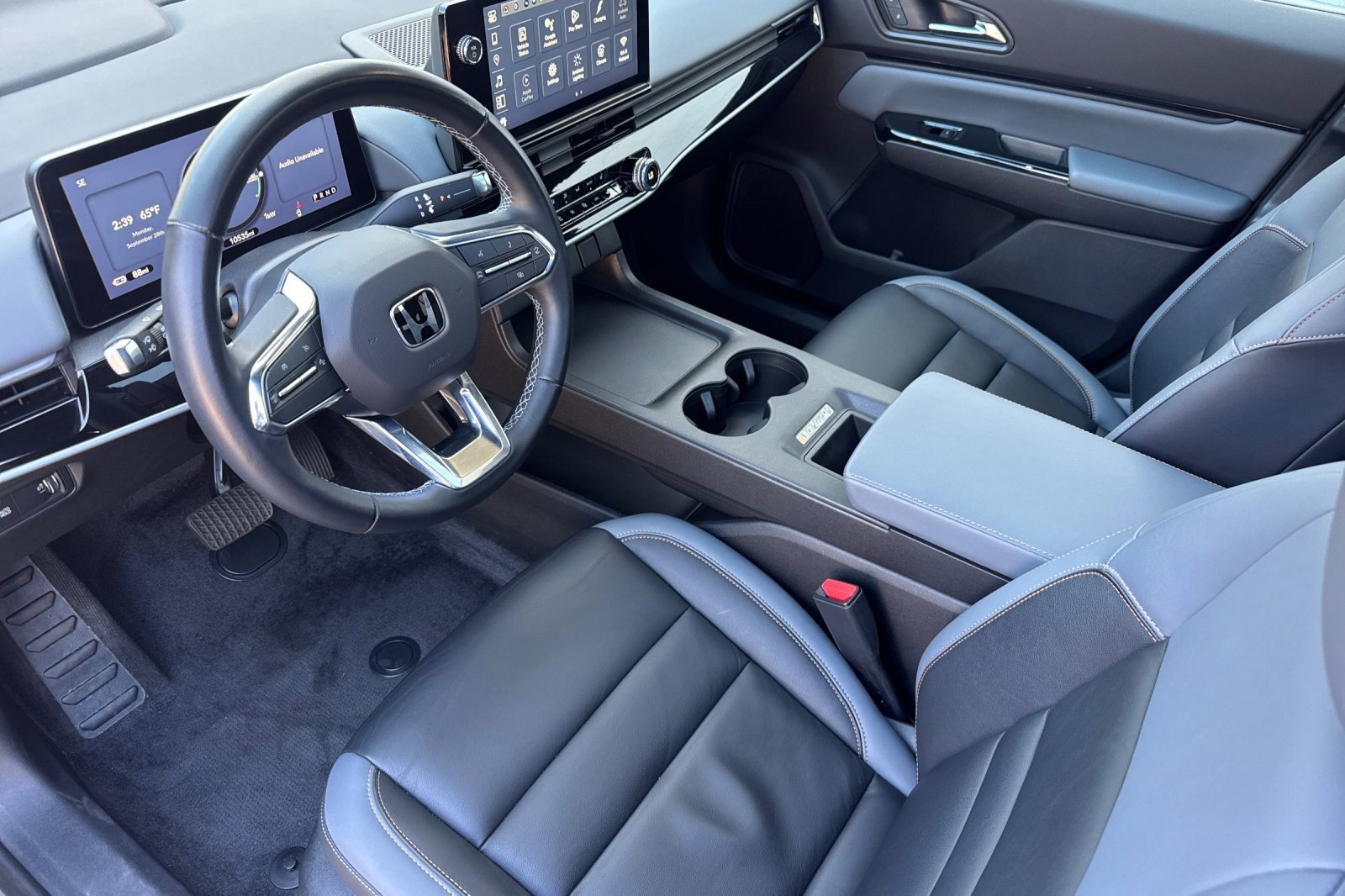 Used 2024 Honda Prologue Touring image 4