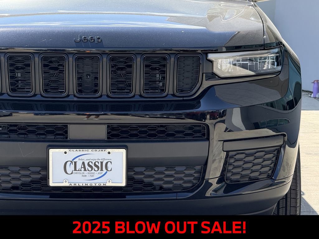 New 2025 Jeep Grand Cherokee L Altitude image 7